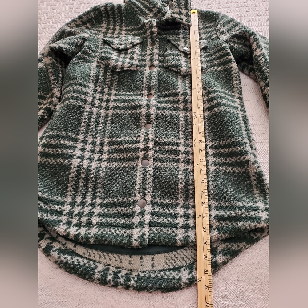 Aventura Helena Fleece Plaid Shacket Jacket - Green - Picture 9 of 14